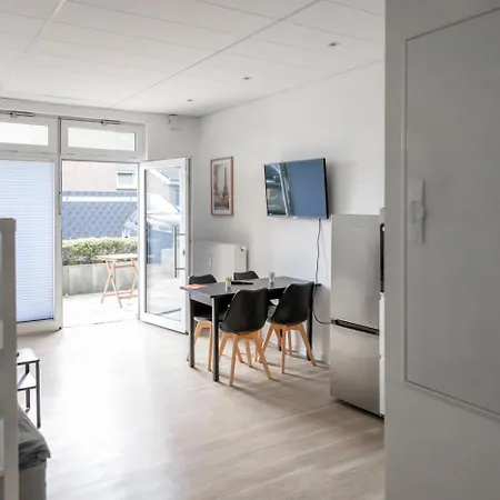 Worker Apartment Goch - 4 Single Beds - Central Location דירה