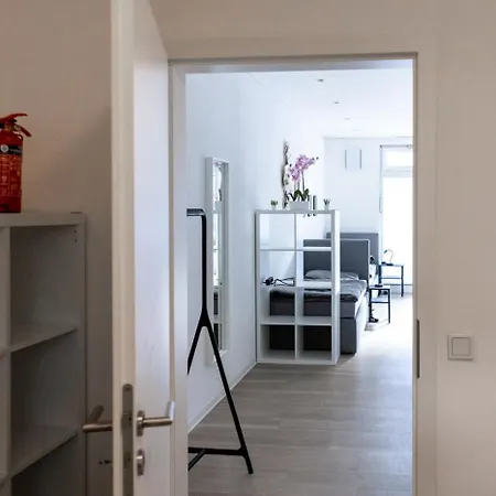 Worker Apartment Goch - 4 Single Beds - Central Location