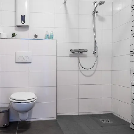 Worker Apartment Goch - 4 Single Beds - Central Location דירה *
