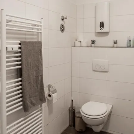 דירה Worker Apartment Goch - 4 Single Beds - Central Location *