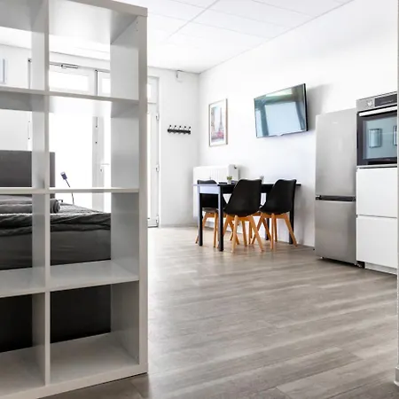 Worker Apartment Goch - 4 Single Beds - Central Location גוך