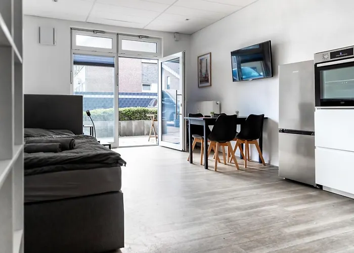 Kleines Zentrales In - Netflix Appartement